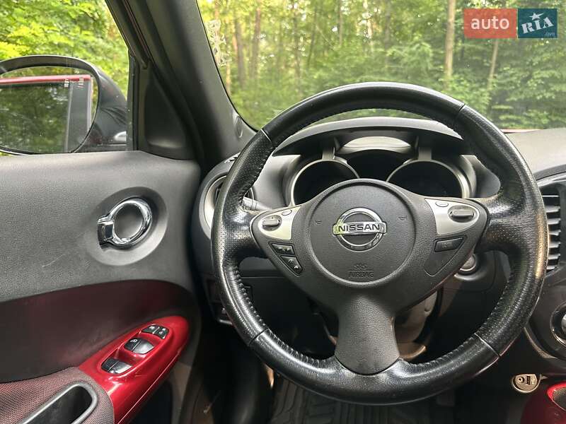 Внедорожник / Кроссовер Nissan Juke 2013 в Киеве