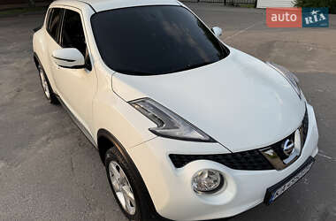 Внедорожник / Кроссовер Nissan Juke 2019 в 