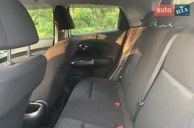 Внедорожник / Кроссовер Nissan Juke 2012 в 