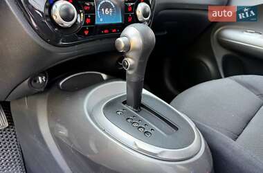 Позашляховик / Кросовер Nissan Juke 2011 в 