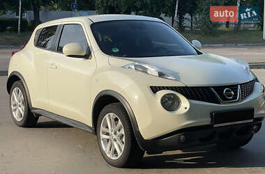 Внедорожник / Кроссовер Nissan Juke 2011 в 