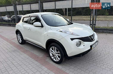 Внедорожник / Кроссовер Nissan Juke 2011 в Запорожье