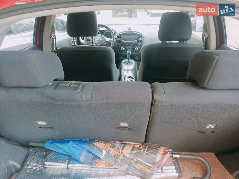 Внедорожник / Кроссовер Nissan Juke 2017 в Вышгороде