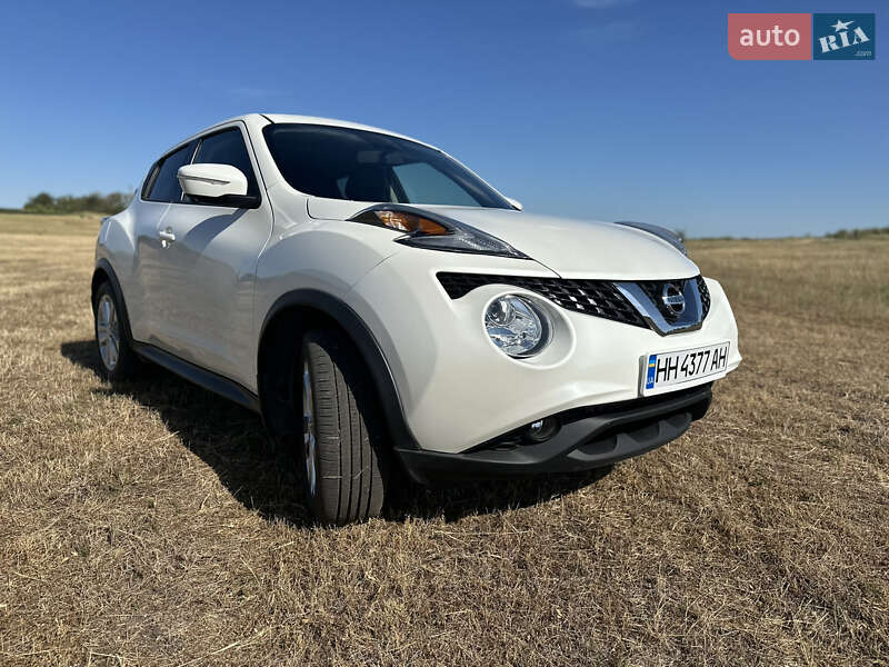 Внедорожник / Кроссовер Nissan Juke 2015 в Одессе