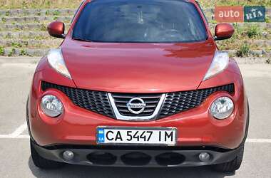 Позашляховик / Кросовер Nissan Juke 2013 в 