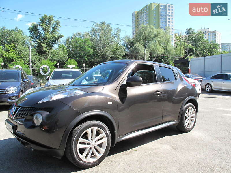 Внедорожник / Кроссовер Nissan Juke 2011 в Киеве