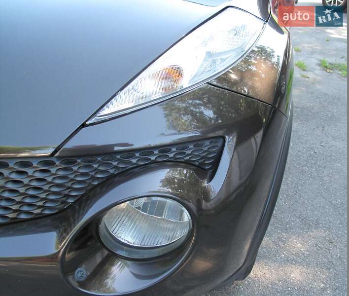 Внедорожник / Кроссовер Nissan Juke 2011 в Киеве