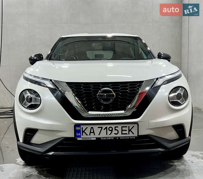 Внедорожник / Кроссовер Nissan Juke 2021 в Киеве