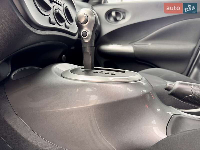 Позашляховик / Кросовер Nissan Juke 2016 в Чернівцях