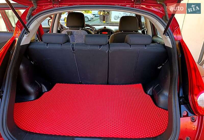 Внедорожник / Кроссовер Nissan Juke 2012 в Гайвороне фото 7 Внедорожник / Кроссовер Nissan Juke 2012 в Гайвороне