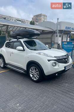 Внедорожник / Кроссовер Nissan Juke 2011 в Одессе
