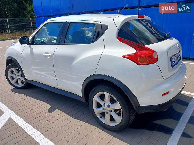 Внедорожник / Кроссовер Nissan Juke 2011 в Киеве