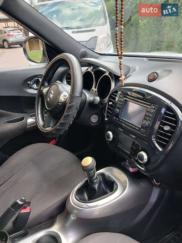 Внедорожник / Кроссовер Nissan Juke 2011 в Киеве