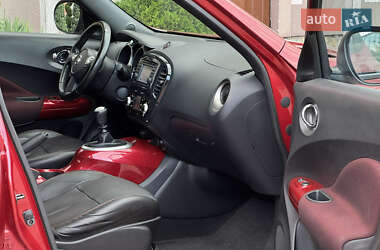 Внедорожник / Кроссовер Nissan Juke 2012 в 