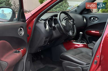 Внедорожник / Кроссовер Nissan Juke 2012 в 