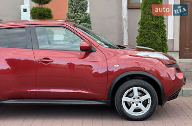 Внедорожник / Кроссовер Nissan Juke 2012 в 