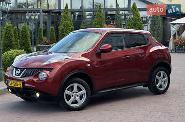 Внедорожник / Кроссовер Nissan Juke 2012 в 