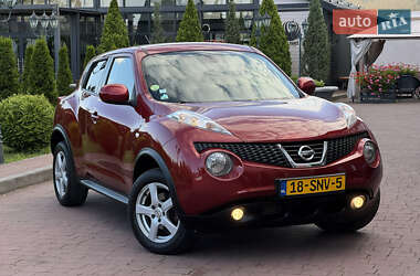 Внедорожник / Кроссовер Nissan Juke 2012 в 