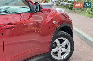Внедорожник / Кроссовер Nissan Juke 2012 в 