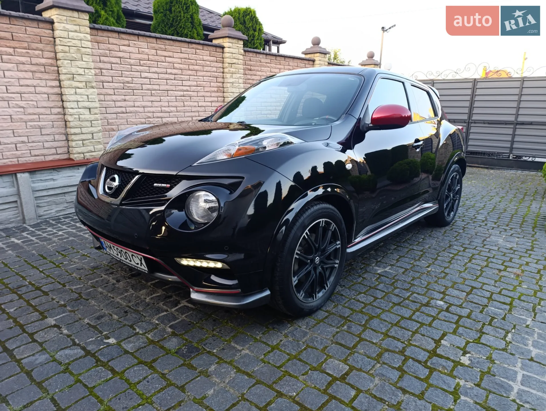 2014 Nissan Juke - мініатюра 2