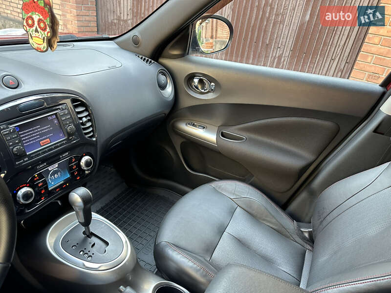 Позашляховик / Кросовер Nissan Juke 2012 в Києві