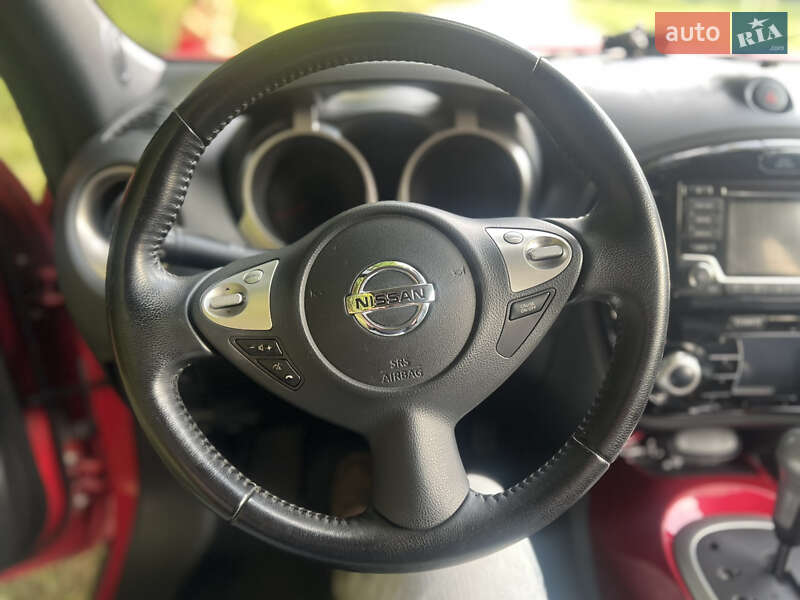 Позашляховик / Кросовер Nissan Juke 2015 в Львові