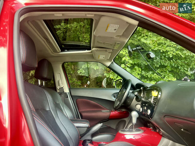 Позашляховик / Кросовер Nissan Juke 2015 в Львові