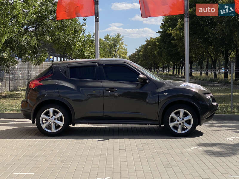 Внедорожник / Кроссовер Nissan Juke 2011 в Днепре фото 4 Внедорожник / Кроссовер Nissan Juke 2011 в Днепре
