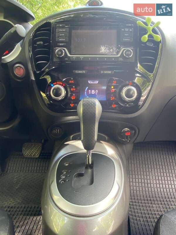 Позашляховик / Кросовер Nissan Juke 2015 в Кременчуці