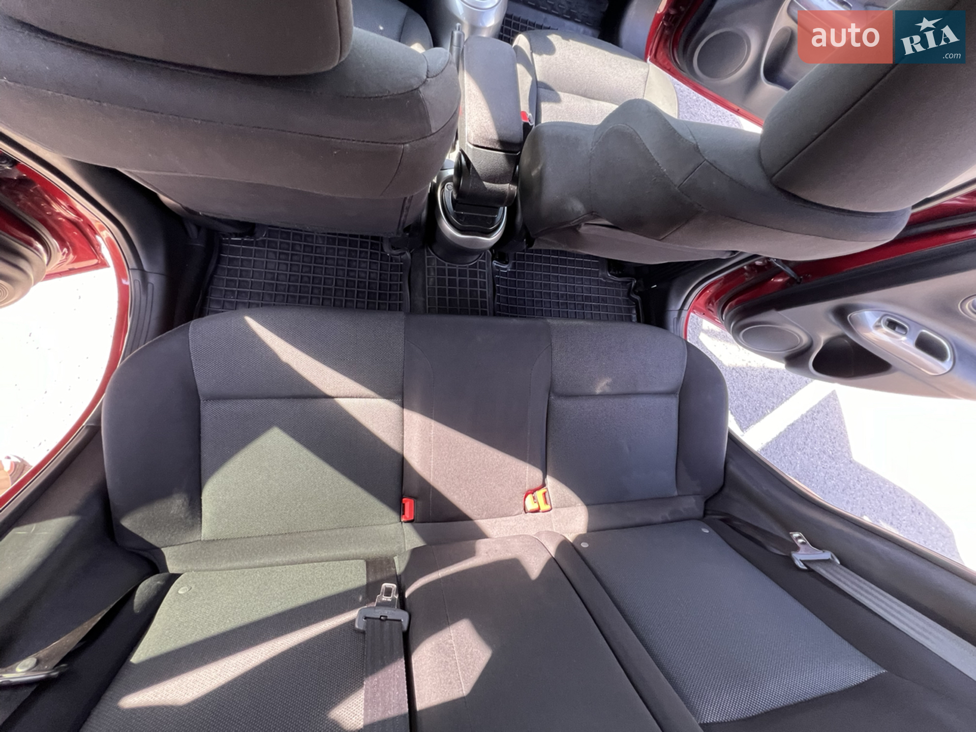 2012 Nissan Juke - мініатюра 20