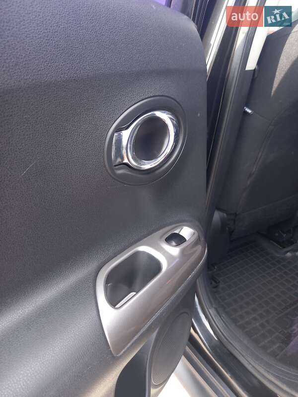 Внедорожник / Кроссовер Nissan Juke 2014 в Полтаве