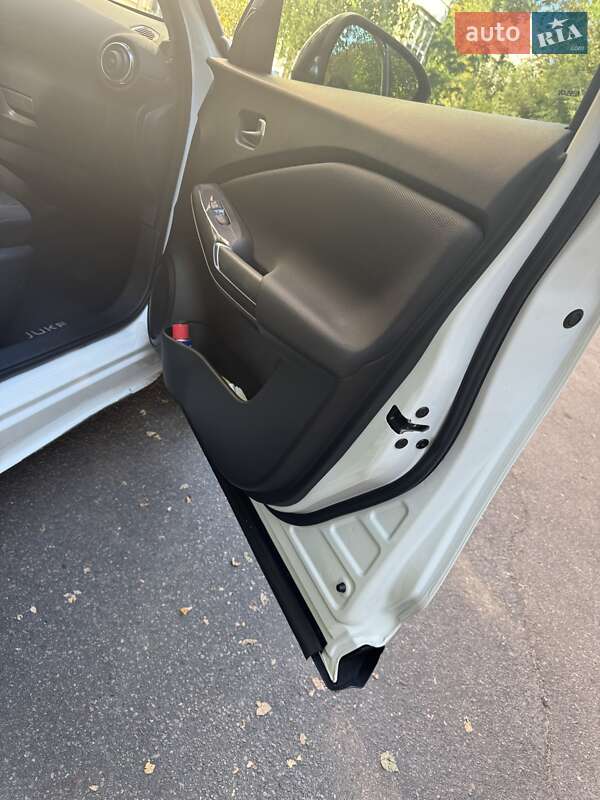 Внедорожник / Кроссовер Nissan Juke 2023 в Полтаве