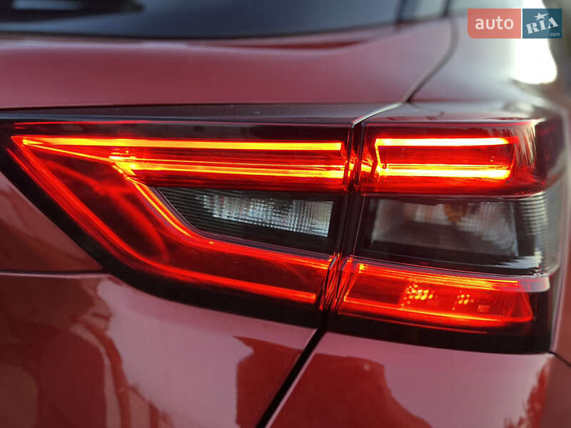 Позашляховик / Кросовер Nissan Juke 2021 в Кривому Розі