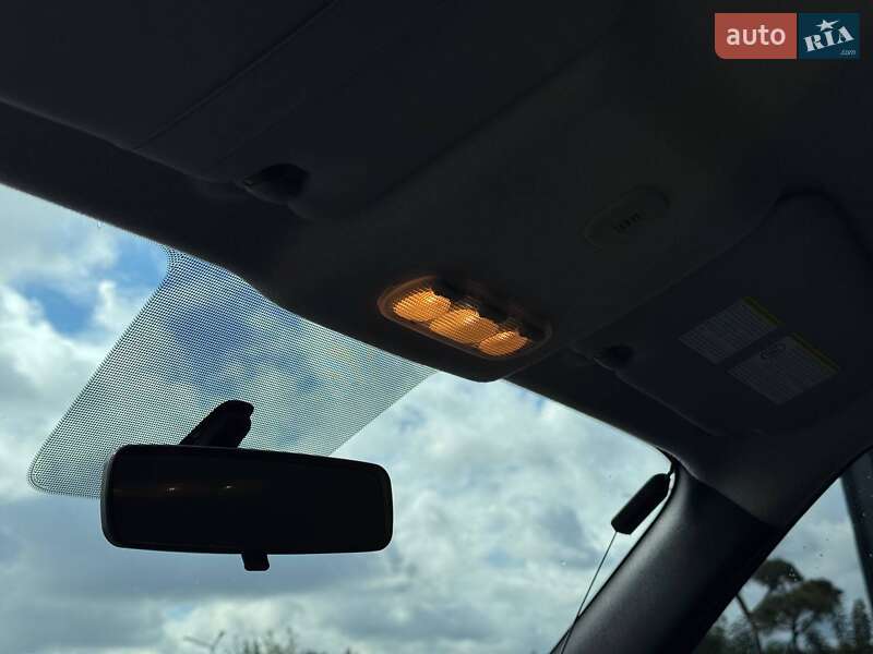 Внедорожник / Кроссовер Nissan Juke 2013 в Каменец-Подольском