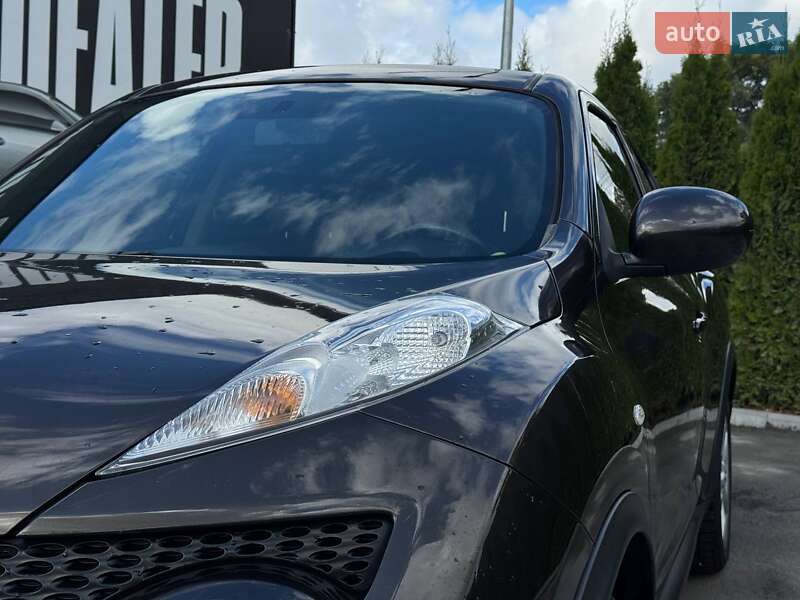 Внедорожник / Кроссовер Nissan Juke 2013 в Каменец-Подольском