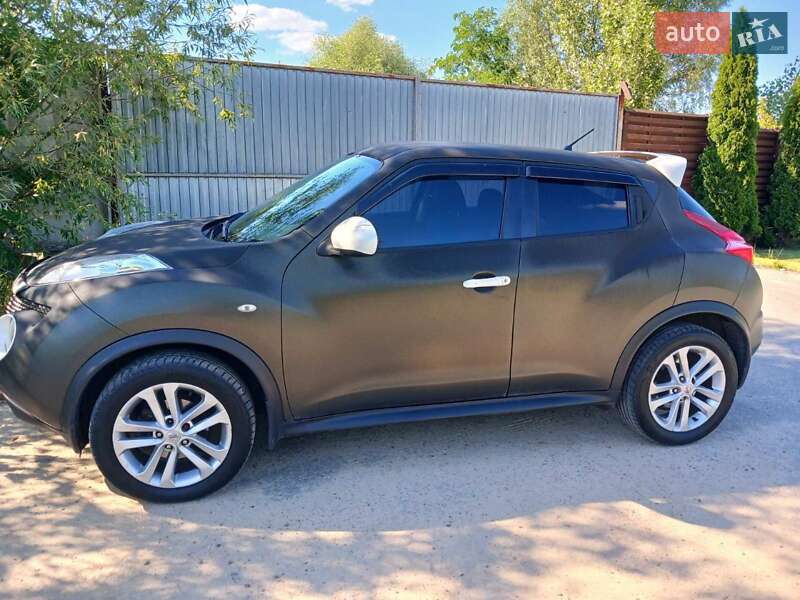 Позашляховик / Кросовер Nissan Juke 2014 в Києві