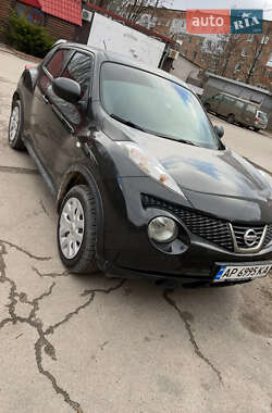 Внедорожник / Кроссовер Nissan Juke 2011 в Запорожье