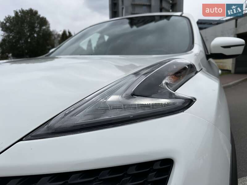 Внедорожник / Кроссовер Nissan Juke 2019 в Киеве