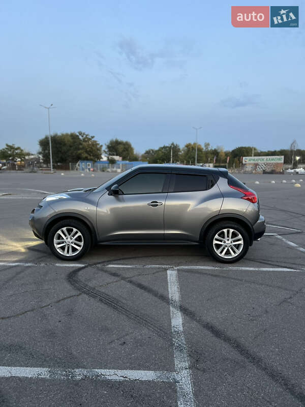 Позашляховик / Кросовер Nissan Juke 2011 в Дніпрі