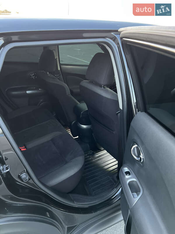 Позашляховик / Кросовер Nissan Juke 2011 в Дніпрі