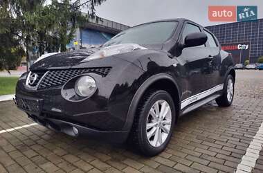 Внедорожник / Кроссовер Nissan Juke 2012 в Луцке