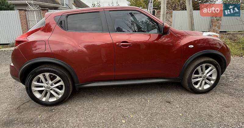 Позашляховик / Кросовер Nissan Juke 2014 в Києві