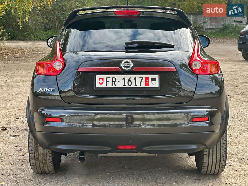 Позашляховик / Кросовер Nissan Juke 2013 в Львові