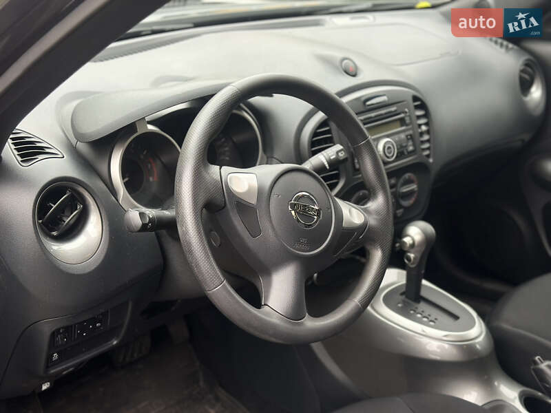 Позашляховик / Кросовер Nissan Juke 2019 в Києві