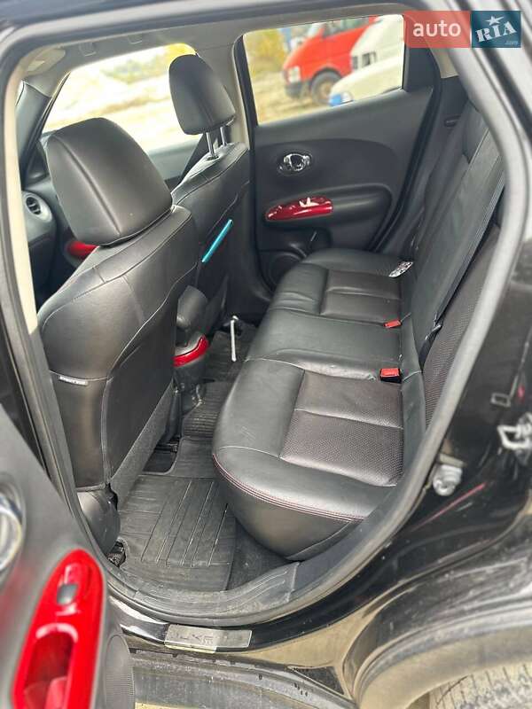 Позашляховик / Кросовер Nissan Juke 2012 в Києві