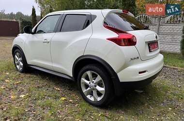 Внедорожник / Кроссовер Nissan Juke 2011 в 