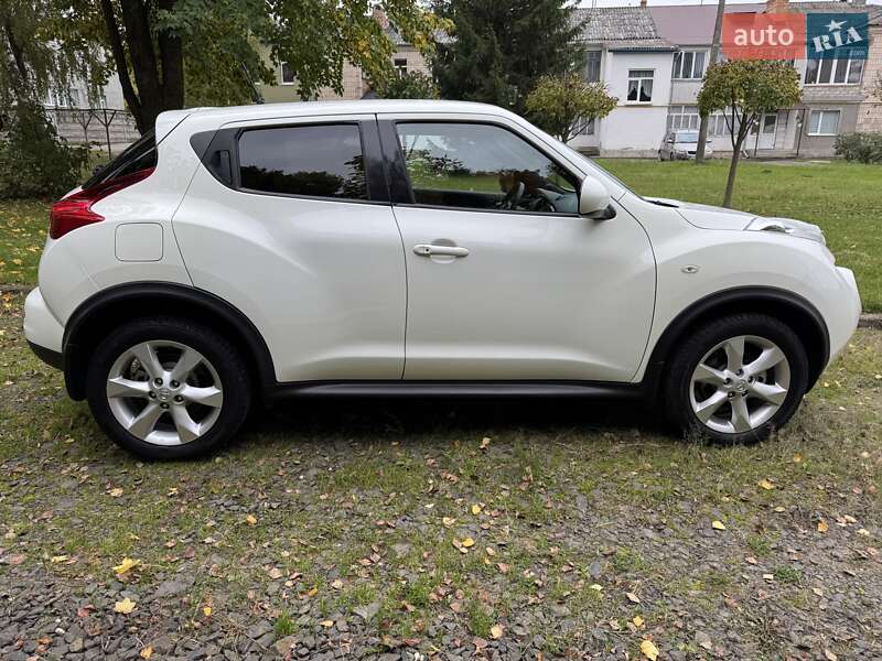 Внедорожник / Кроссовер Nissan Juke 2011 в Ровно фото 9 Внедорожник / Кроссовер Nissan Juke 2011 в Ровно