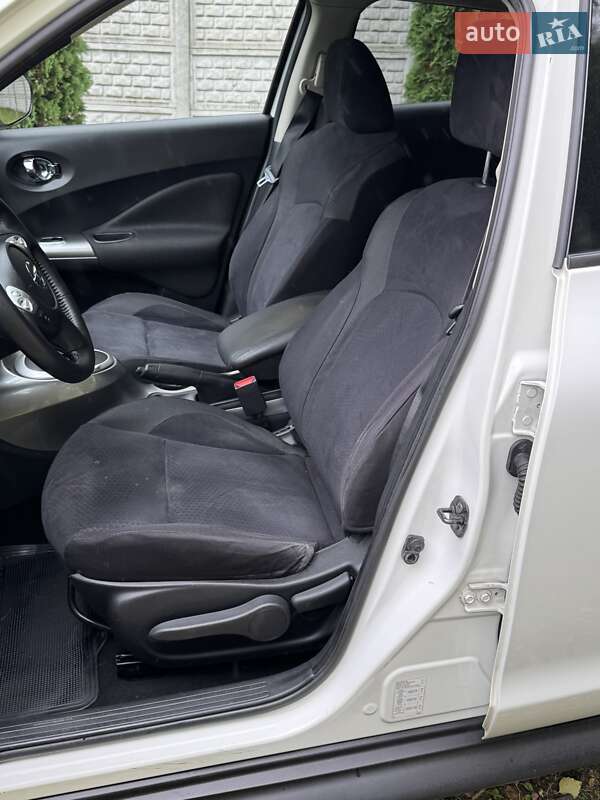 Внедорожник / Кроссовер Nissan Juke 2011 в Ровно