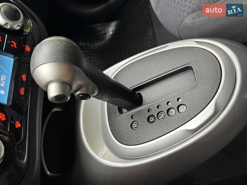 Внедорожник / Кроссовер Nissan Juke 2011 в Ровно