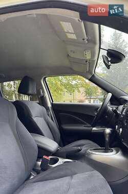 Внедорожник / Кроссовер Nissan Juke 2011 в 